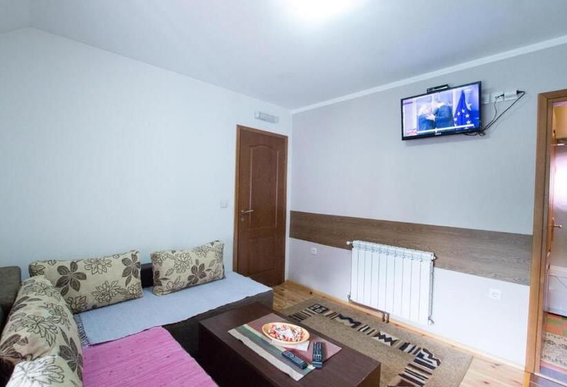 پانسیون Rooms Sanja