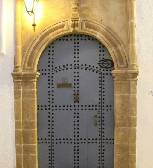Riad Amaris