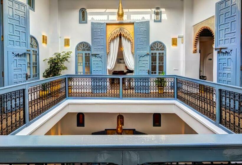 Riad Amaris