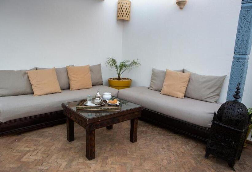Riad Amaris