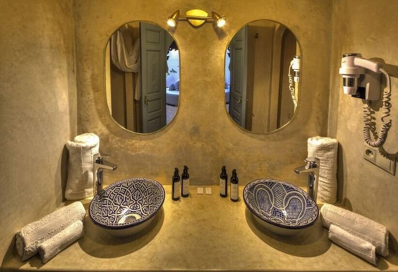 Riad Amaris