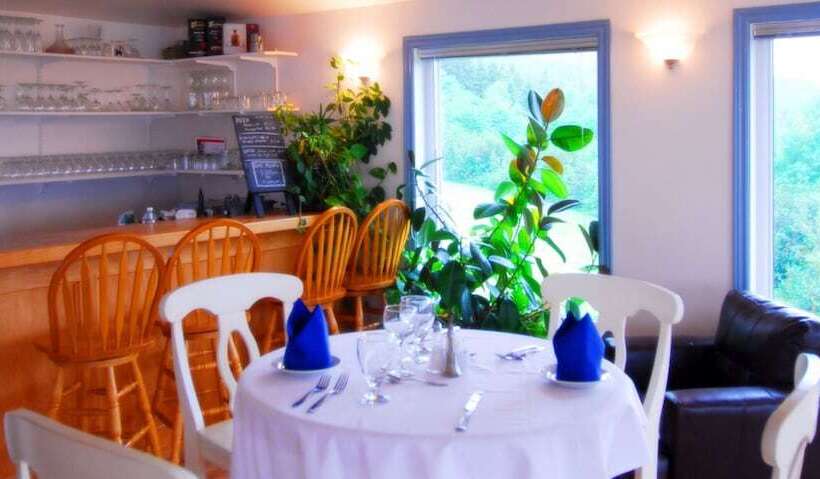 هاستل Castle Rock Country Inn