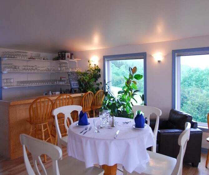 هاستل Castle Rock Country Inn