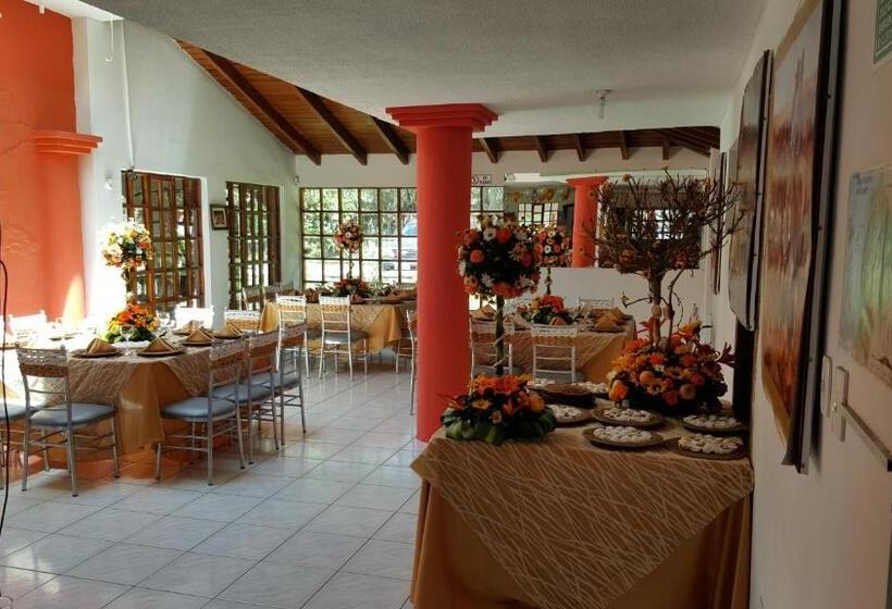 هاستل Hosteria San Carlos Tababela