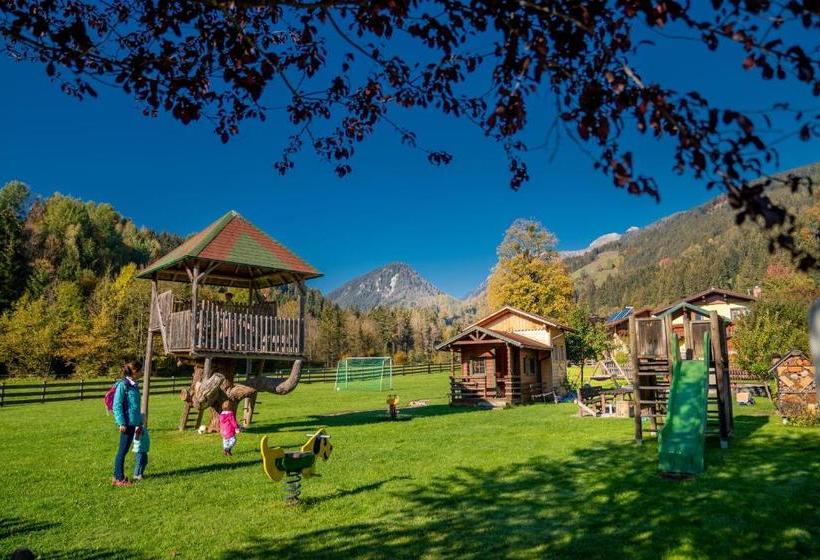 בית מלון כפרי Linharterhof