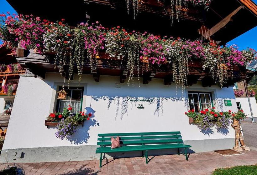 בית מלון כפרי Linharterhof