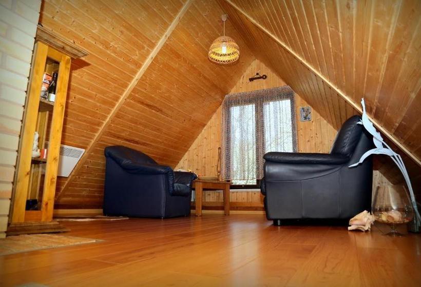 פנסיון Guest House šampētera Māja