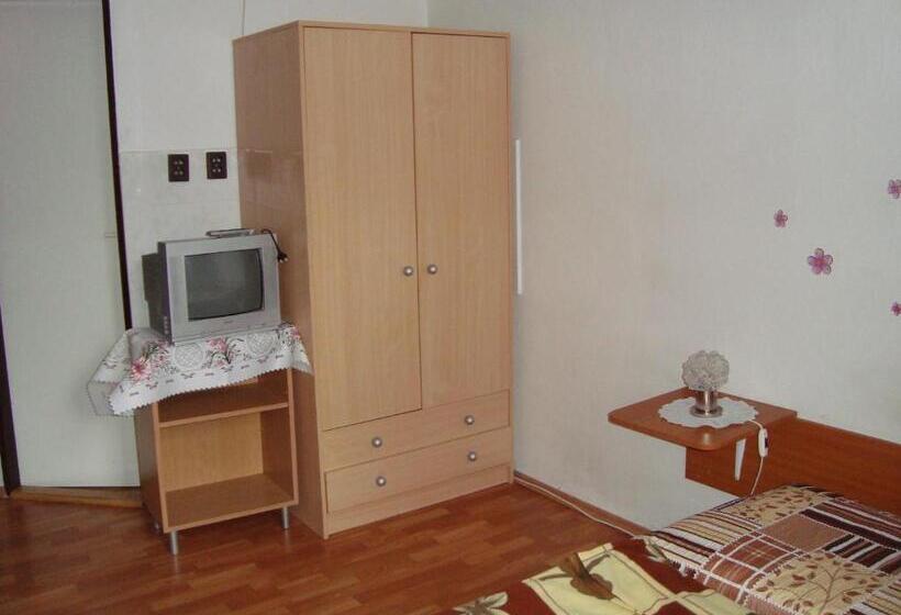펜션 Penzion Adria