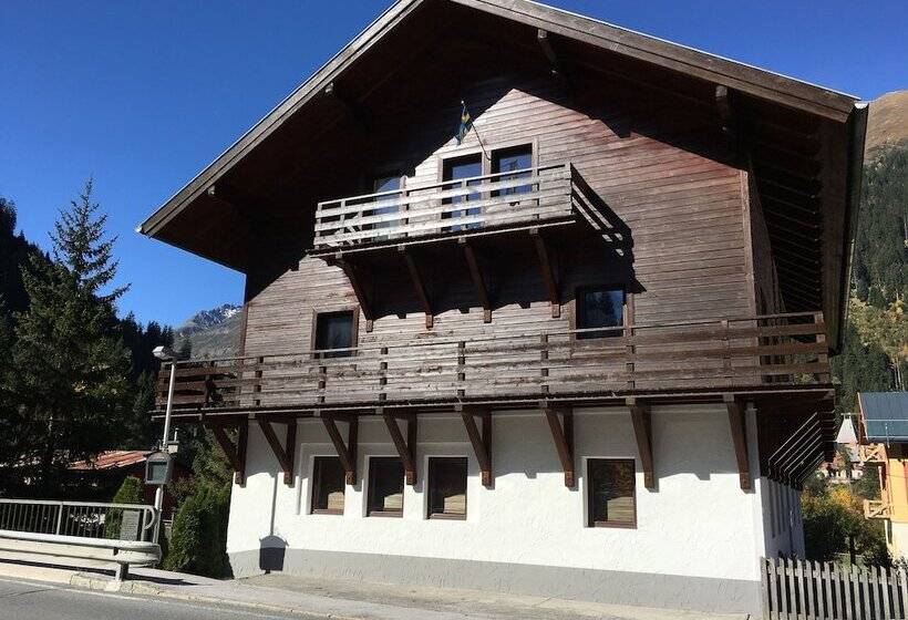 膳宿费 Ski Lodge Jaktman