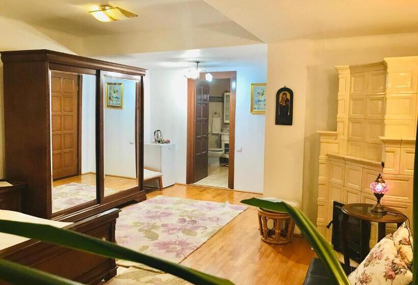 Rapsodia Pension