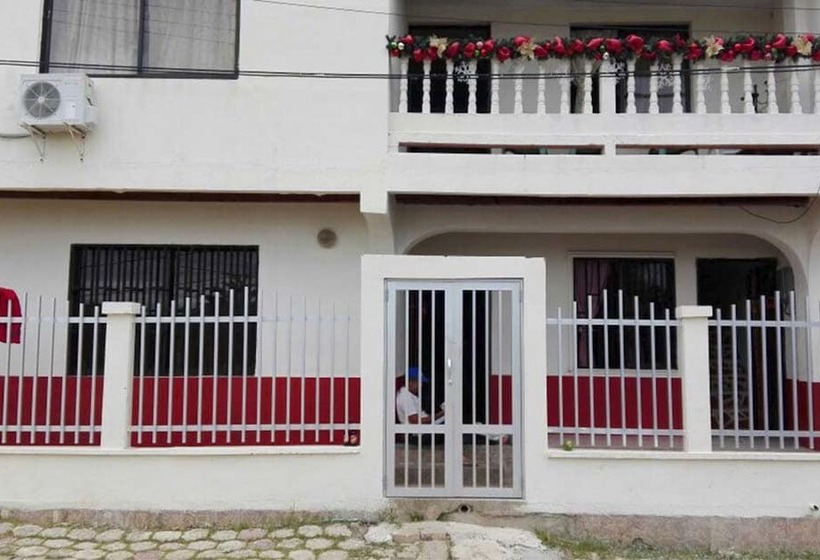 هاستل Hostal Mom Mariela