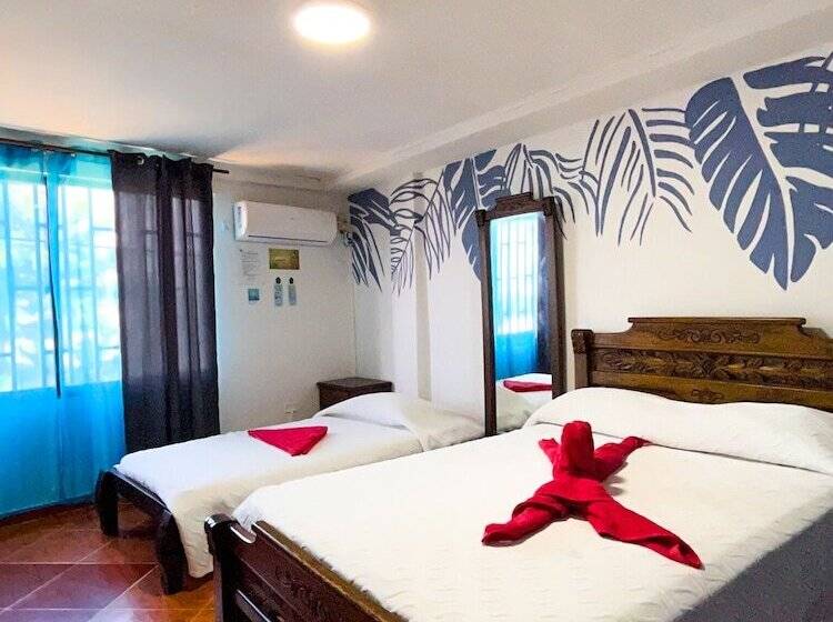 هاستل Hostal Mom Mariela