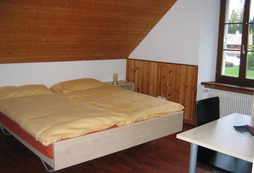 هتل Auberge Du Prévoux