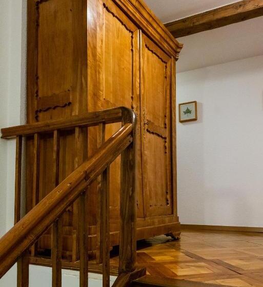 هتل Auberge Du Prévoux