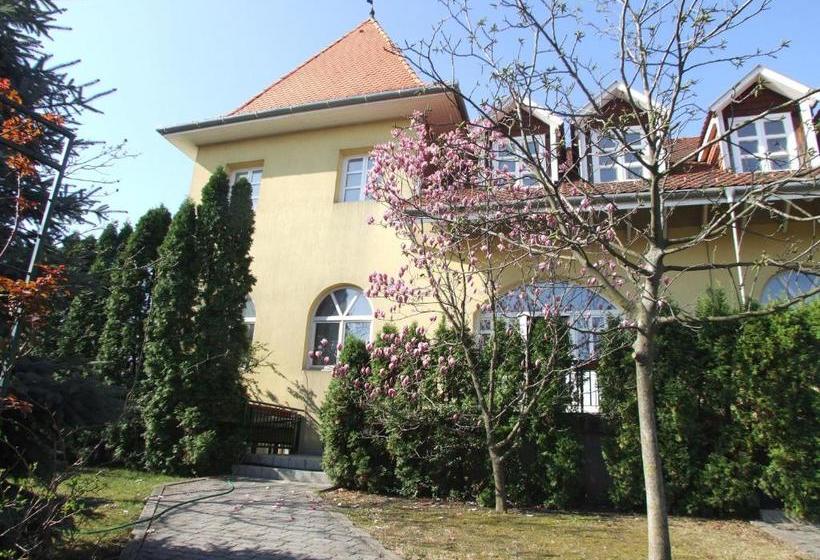 پانسیون Art Guesthouse