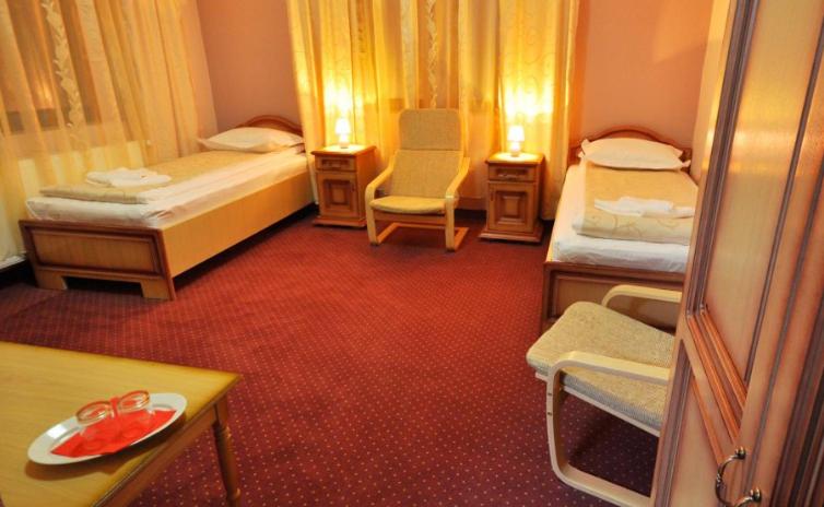 پانسیون Camves Inn
