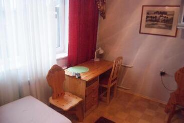 پانسیون Eha Suija Home Accommodation