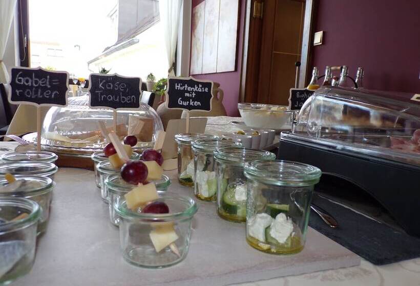 پانسیون Gästehaus Residenz Lapeiner