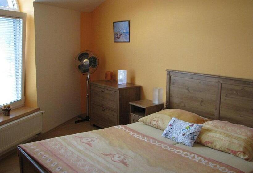 پانسیون Penzion Lilie