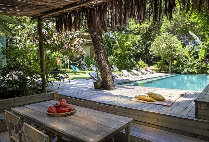 پانسیون Pousada Seis E Meia