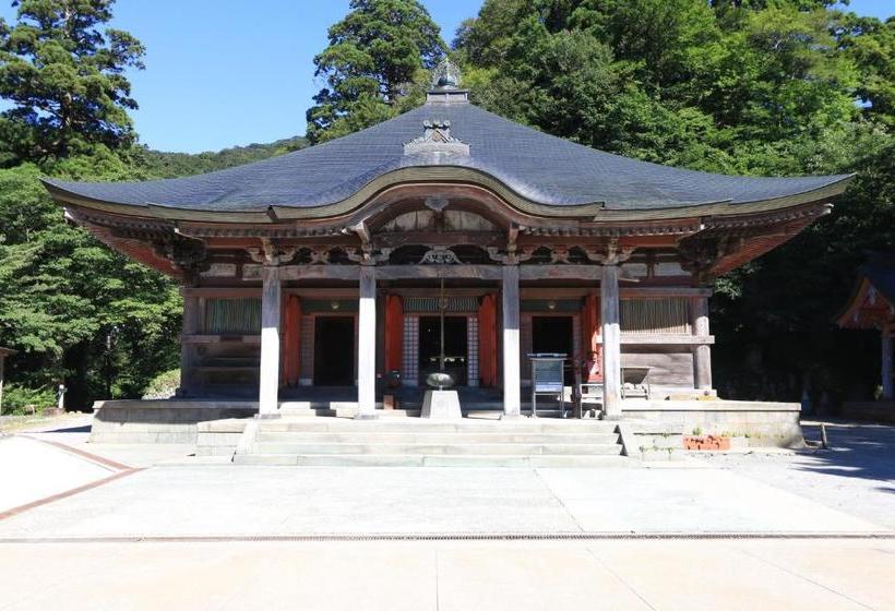 پانسیون Shukubo Kanshoin Temple Sanrakuso
