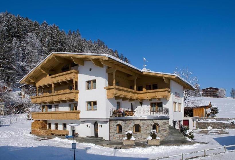 تختخواب و صبحانه Gästehaus Rauch