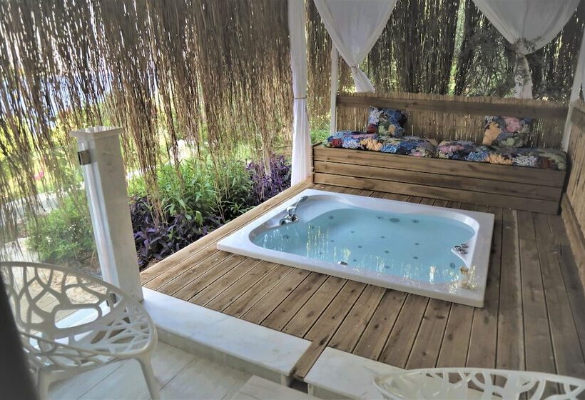 تختخواب و صبحانه Suna Sun Hotel   Adult Only