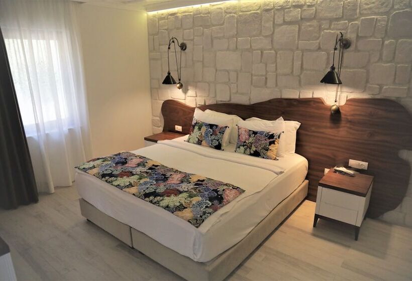 تختخواب و صبحانه Suna Sun Hotel   Adult Only
