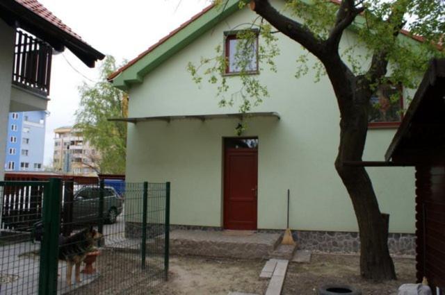 تختخواب و صبحانه Vila Ria