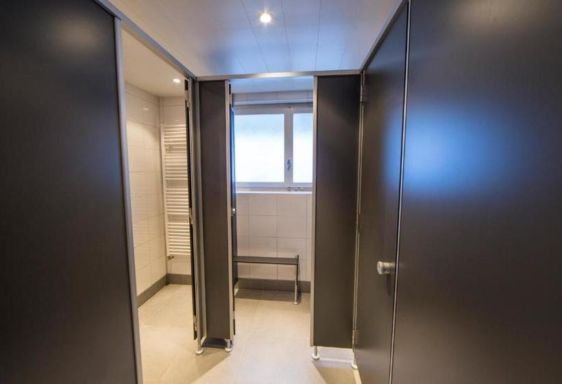 Hostel C'est La Vie
