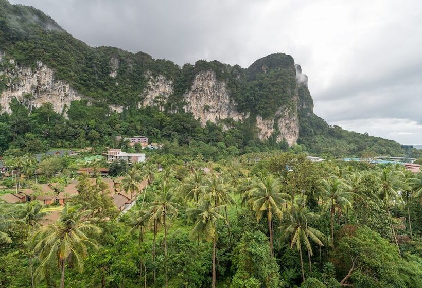 هتل Andaman Breeze Resort   Sha Plus