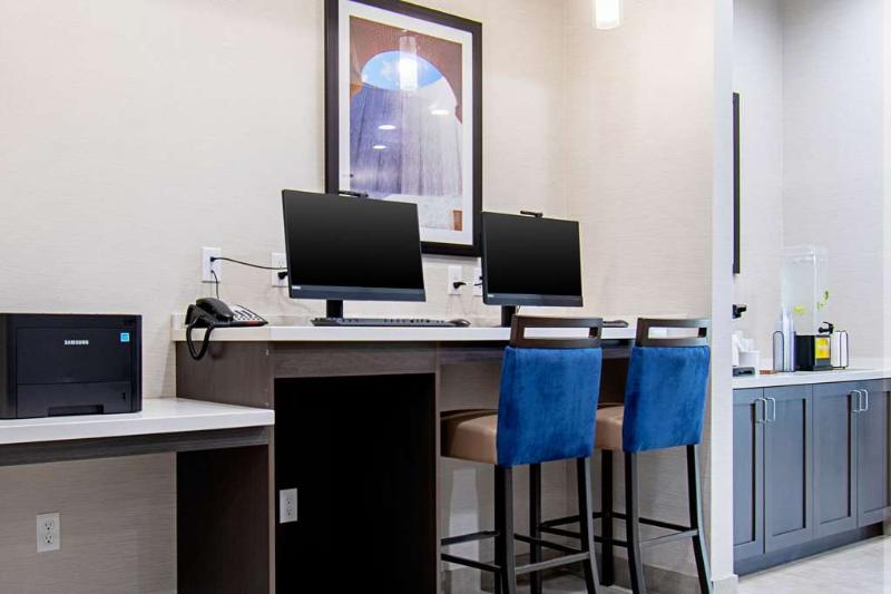 هتل Comfort Suites Humble Houston Iah