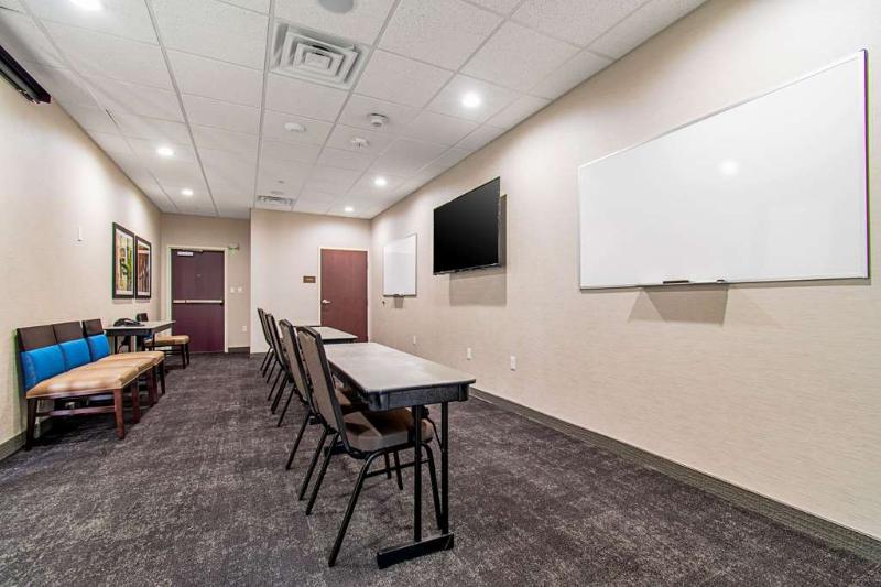 هتل Comfort Suites Humble Houston Iah