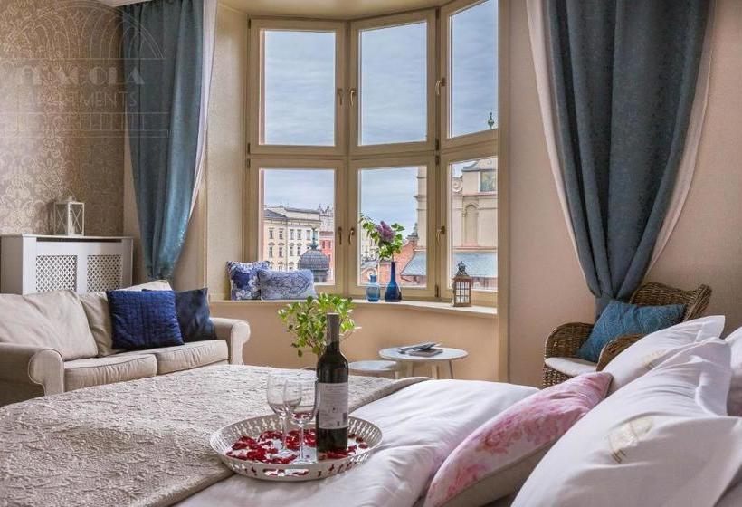 Fotos del hotel Feniks Fragola Apartments:  5