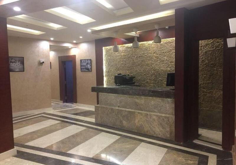 Fotos del hotel Grand Palace:  13