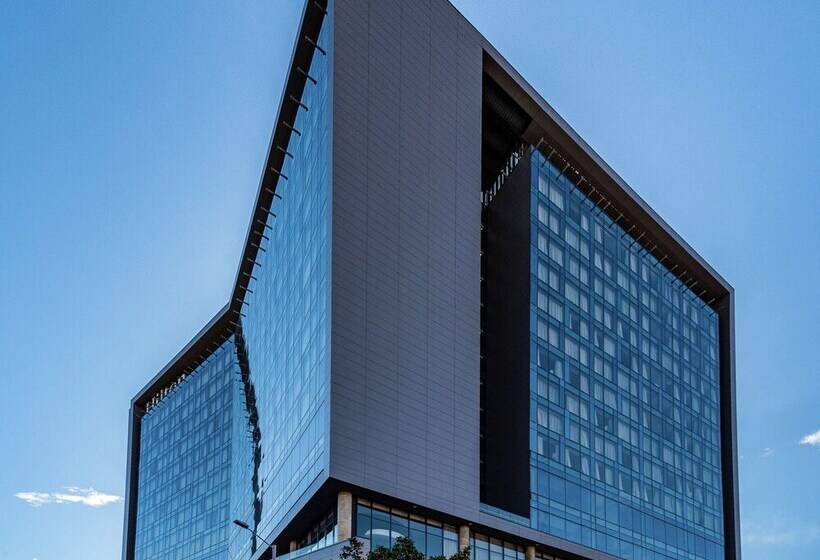 هتل Hilton Bogota Corferias