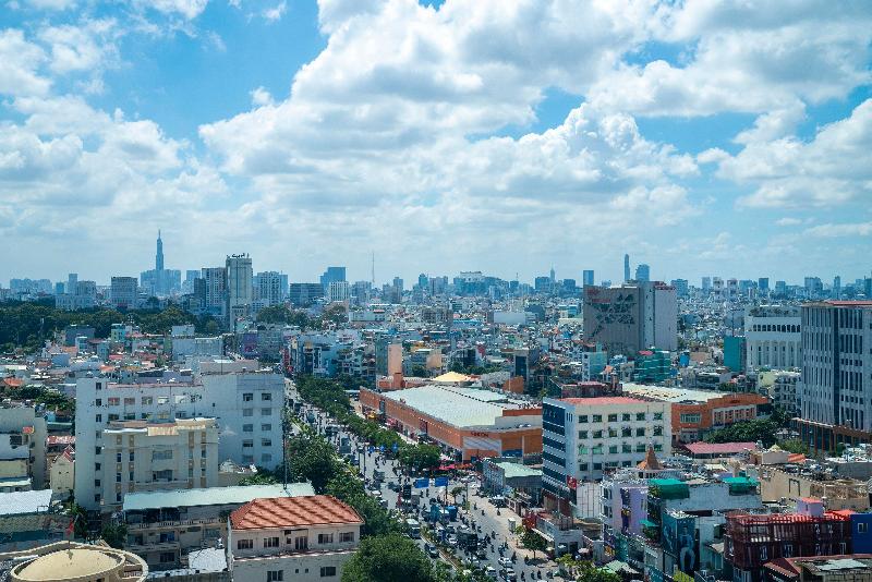 هتل Holiday Inn & Suites Saigon Airport, An Ihg