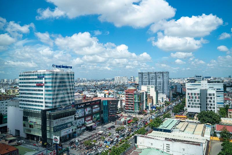 هتل Holiday Inn & Suites Saigon Airport, An Ihg