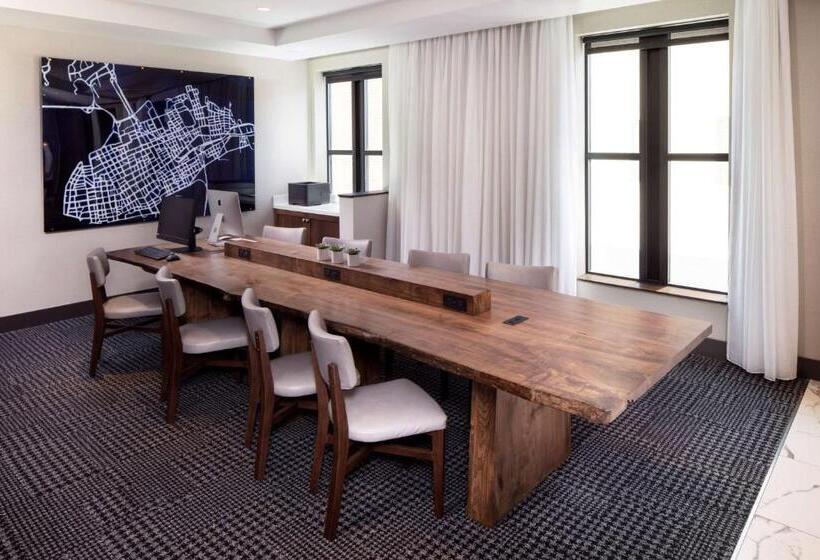 هتل Hyatt Place Mount Pleasant Towne Centre