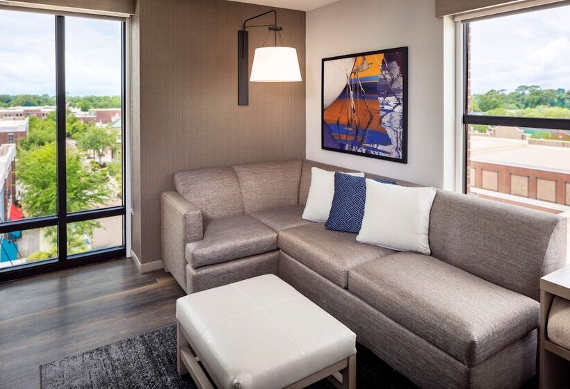 هتل Hyatt Place Mount Pleasant Towne Centre