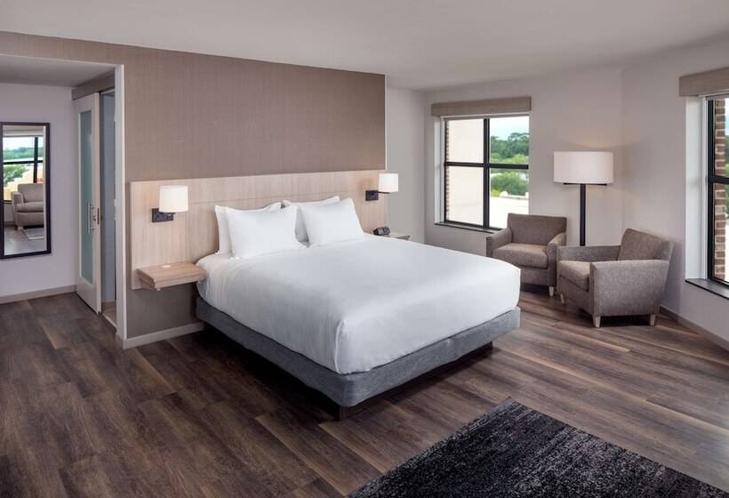 هتل Hyatt Place Mount Pleasant Towne Centre