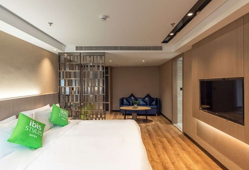 هتل Ibis Styles Fuzhou Wuyi Square