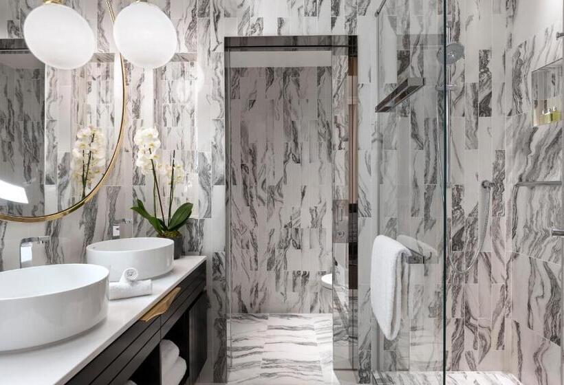 Fotos del hotel La Clef Champsélysées Paris By The Crest Collection:  25