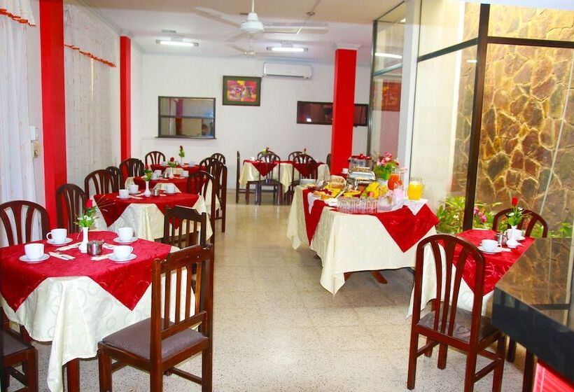 هتل La Sierra
