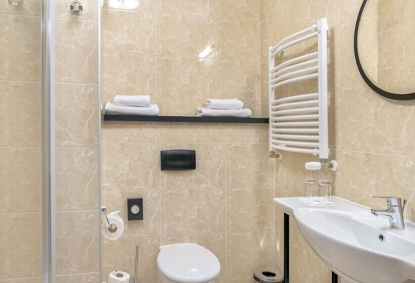 Fotos del hotel Metropolo By Golden Tulip Krakow:  47