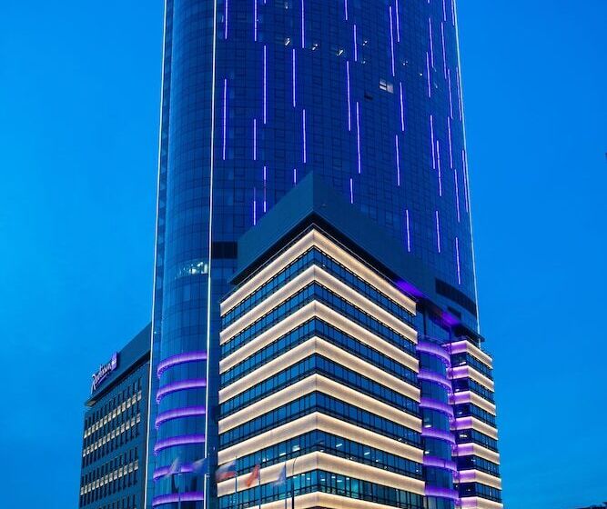 هتل Radisson Blu Olympiyskiy