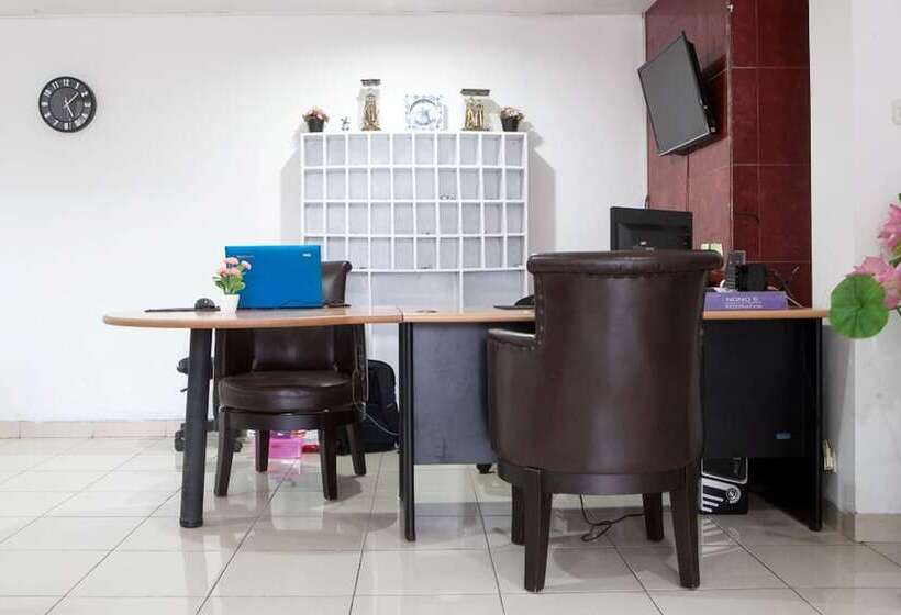 Fotos del hotel Reddoorz Plus Near Sukajadi 2:  27