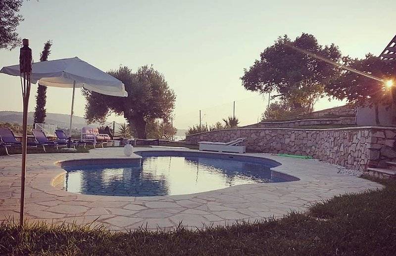 هتل Sunny Place Resort