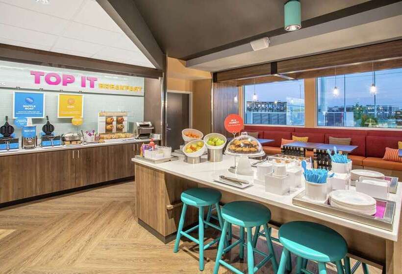 בית מלון כפרי Tru By Hilton Salt Lake City Midvale