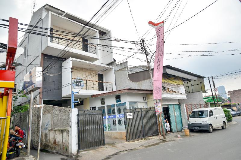 酒店 Zen Rooms Basic Near Manggarai